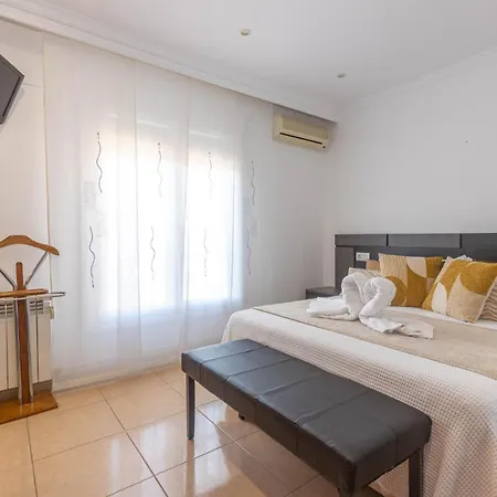 Villa Rnet - Collsacabra Con Piscina Privada