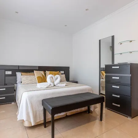 Rnet - Collsacabra Con Piscina Privada Villa Roses