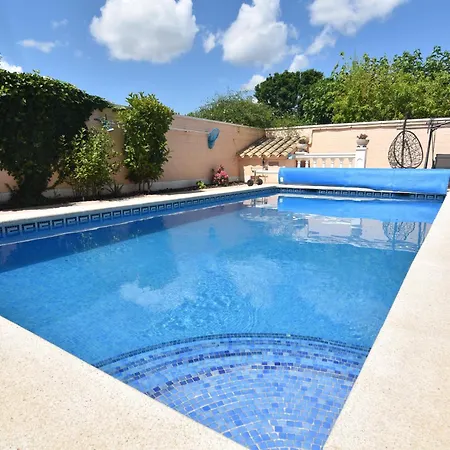 Rnet - Collsacabra Con Piscina Privada Vila *