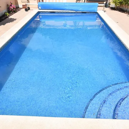 Rnet - Collsacabra Con Piscina Privada Vila *