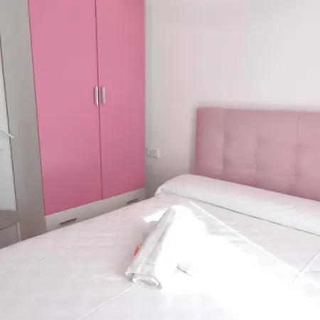 Rnet - Collsacabra Con Piscina Privada