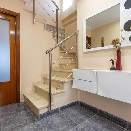 Willa Rnet - Collsacabra Con Piscina Privada Roses
