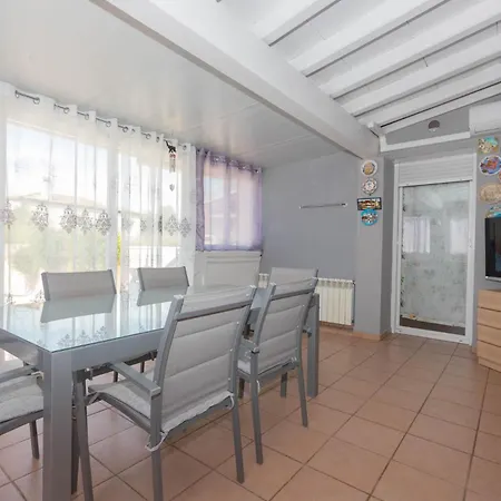 Willa Rnet - Collsacabra Con Piscina Privada *